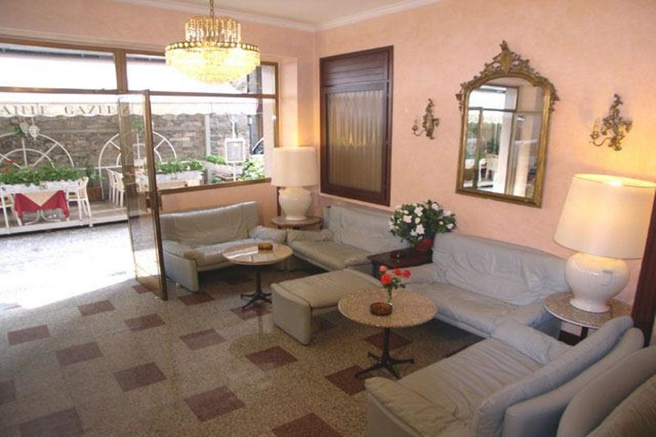 Moderno Hotel